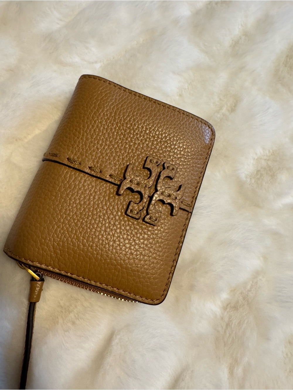 Tan Pebbled Leather Zip Wallet with Logo Accent! BRAND NEW AND FREE GWP 😍😍 - Picture 16 of 16